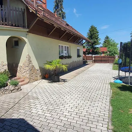 Tamasi Villa- Nyaralohaz * Balatonkeresztur