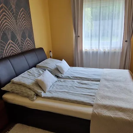 Tamasi Villa- Nyaralohaz Balatonkeresztur