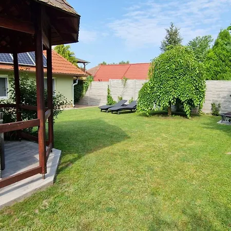 Tamasi Villa- Nyaralohaz Balatonkeresztúr