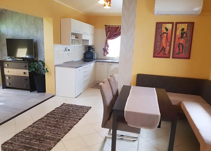 Tamasi Villa- Nyaralohaz Balatonkeresztúr